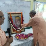 ब्रम्हलीन जगद्गुरु शंकराचार्य स्वामी स्वरूपानंद सरस्वती जी महाराज को ग्लोरियस एकेडमी के सभागार में श्रद्धांजलि दी गई
