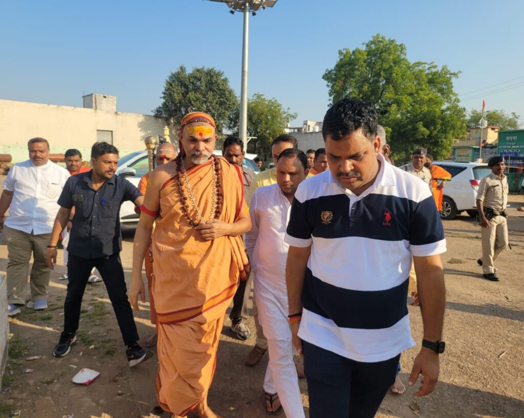 जल्द कीर्ति स्तंभ व अविमुक्त नगर में होगा भव्य स्वागत द्वार का निर्माण, धर्म व संस्कृति के लिए हर कार्य करने तैयार पालिका अध्यक्ष